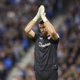 Unai Simon durante un partido en San Sebastián.