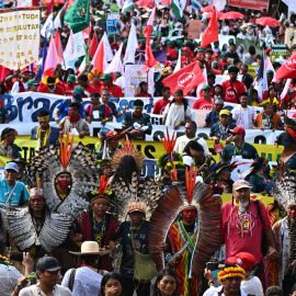 Personas en la Marcha Global por el Clima, en Belém (Brasil).
