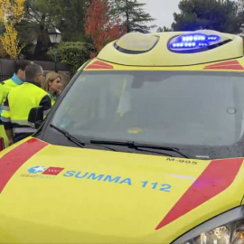 El equipo médico del Summa 112 tras encontrar a la pareja fallecida en Alpedrete (Madrid).