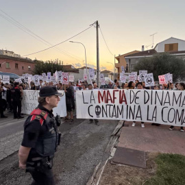 Una manifestació a Sentiu contra la macroplanta de biogàs