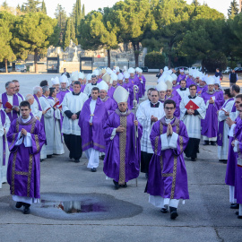 Obispos en el Santuario del Sagrado Corazón del Cerro de los Ángeles en Getafe.