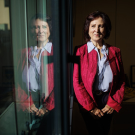 Teresa Peramato, propuesta para ser nueva fiscal general del Estado, posa durante una entrevista en la sede de la Fiscalía contra la Violencia sobre la Mujer en 2023.