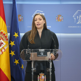 La portavoz del grupo parlamentario Popular, Ester Muñoz, durante una rueda de prensa en el Congreso de los Diputados, a 25 de noviembre de 2025, en Madrid (España).