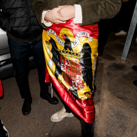 Un grupo de falangistas durante una manifestación para conmemorar el 20-N, a 21 de noviembre de 2025, en Madrid