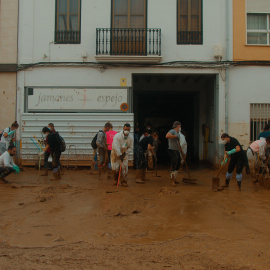 Frame de 'La voluntad', dirigida per Jon Elicegui, sobre la solidaritat després de la dana al País Valencià