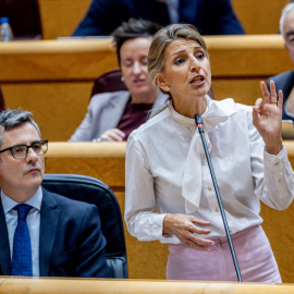 Yolanda Díaz interviene durante una sesión en el Senado.