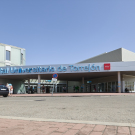 Fotografía de archivo de la entrada principal del Hospital de Torrejón de Ardoz.