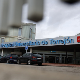 Vista de la entrada del Hospital de Torrejón de Ardoz gestionado por el grupo sanitario Ribera Salud.