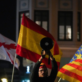 Imagen de archivo. Revuelta convoca una manifestación en Valencia contra Sánchez y Mazón por su gestión de la DANA