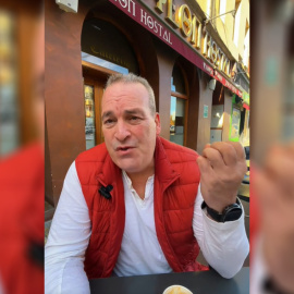 Un hostelero critica la explotación en su gremio y defiende respetar la jornada laboral.