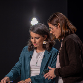 Imagen de Irene de Miguel, candidata de Unidas por Extremadura, minutos antes del debate de TVE.