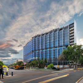 Façana de l'edifici Estel de Barcelona.