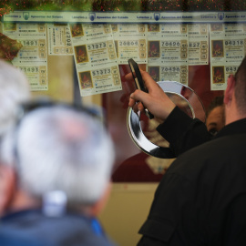 Imagen de archivo de las últimas compras de lotería.