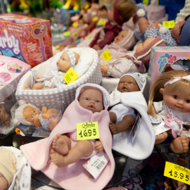Juguetes en el escaparate de una tienda, a 26 de diciembre de 2024, en Madrid (España).