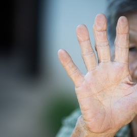 Imagen de archivo de una mujer mayor.