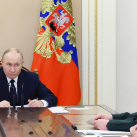 El presidente ruso, Vladimir Putin, preside una reunión en Moscú.