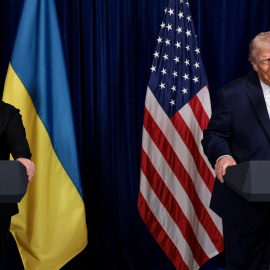 El presidente de EEUU, Donald Trump, y el de Ucrania, Volodímir Zelenski. en una comparecencia conjunta tras su encuentro en Mar-a-Lago (Florida, EEUU).