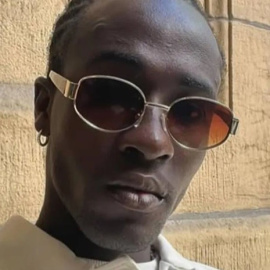 El actor Sambou Diaby, en una imagen difundida a través de sus redes sociales.