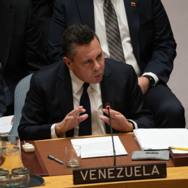 NEW YORK (United States), 05/01/2026.- Permanent Representative of Venezuela to the United Nations, Samuel Moncada speaks during the United Nations Security Council meeting at UN headquarters in New York, New York, USA, 05 January 2026. The United Nations Security Council is holding an emergency meeting under the agenda 'Threats to International Peace and Security' to address the situation in Venezuela, following a US military operation that ended with the capture of Venezuelan President Nicolas Maduro and his wife on 03 January 2026. (Nueva York) EFE/EPA/DEREK FRENCH