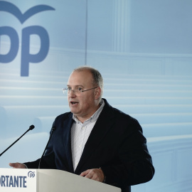 El secretario general del PP, Miguel Tellado, durante la apertura de la 28 Interparlamentaria del PP, en el Palexco, a 10 de enero de 2026, en A Coruña, Galicia (España).