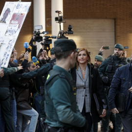 La exonsellera valenciana Salomé Pradas a su llegada al careo con el exjefe de Gabinete de Mazón.