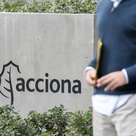 Logotipo de Acciona en la sede de Madrid.