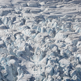 Vista de un glaciar en la Isla Media Luna, en la Antártida.