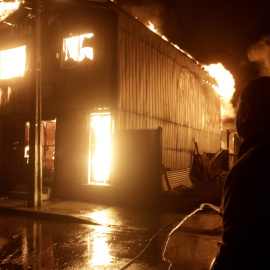 Casas afectadas por incendios forestales en Penco (Chile), a 18 de enero de 2026.