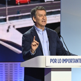 El presidente del Partido Popular, Alberto Núñez Feijóo, durante la clausura del acto de presentación de la 'Declaración de Zaragoza', en el World Trade Center, a 18 de enero de 2026, en Zaragoza, Aragón (España).
