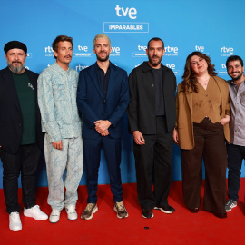 El equipo de 'La revuelta', con David Broncano en el medio, el pasado septiembre en Madrid.