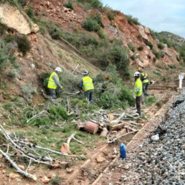 Treballs d'Adif al tram de la via de Picamoixons a Reus. 01/02/2026