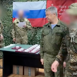 Vladimir Alekseyev, en una captura de un video en el que aparece en un acto con otras personas no identificadas.