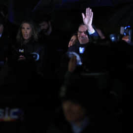 Antonio José Seguro celebra su victoria en las elecciones.