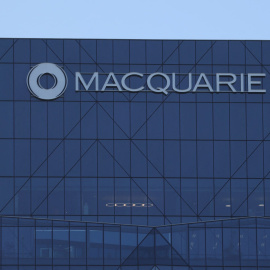 El logo del fondo Macquarie en su sede en Melbourne (Australia).