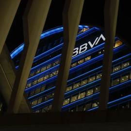 Vista del edificio conocido como La Vela, en la Ciudad BBVA, la sede operativa del banco en la zona norte de Madrid.