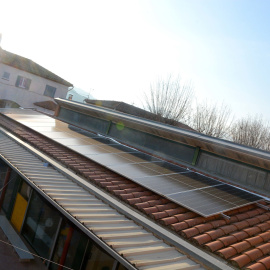 Part de les plaques solars que abasteixen una comunitat energètica