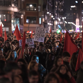 Decenas de personas durante una manifestación