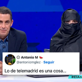 Antonio Naranjo al lado de una periodista vestida con niqab.