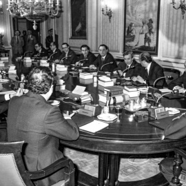 EuropaPress_7314999_madrid_espana_27_febrero_1981_reunion_palacio_moncloa_primer_consejo (1)