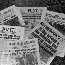 Portadas de periódicos tras el intento del golpe de Estado del 23-F.