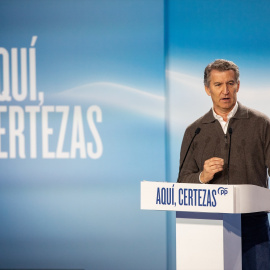 Imagen de archivo del presidente del Partido Popular, Alberto Núñez Feijóo, durante un acto de campaña.