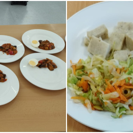 Platos de comida servidos en un comedor escolar andaluz.