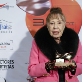 Gemma Cuervo recoge el premio a toda una vida durante la gala de los premios de la Unión de Actores y Actrices en marzo de 2024.