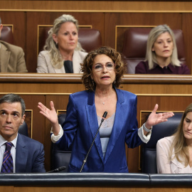La vicepresidenta primera y ministra de Hacienda, María Jesús Montero, interviene durante una sesión de control al Gobierno, en el Congreso de los Diputados, a 18 de marzo