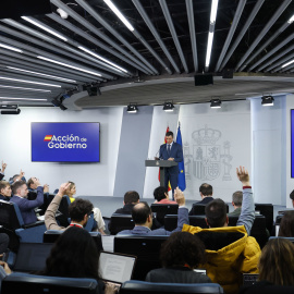 El presidente del Gobierno, Pedro Sánchez, durante su comparecencia este viernes.