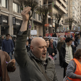 EuropaPress_7385660_decenas_personas_manifestacion_exigir_medidas_vivienda_digna_21_marzo_2026