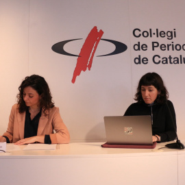 L'especialista en Pegasus d’Irídia, Cèlia Carbonell, i la coordinadora de litigis d’Irídia, Sònia Olivella Saludes