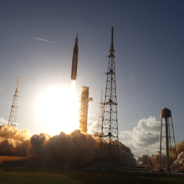 Lanzamiento de la misión Artemis II.