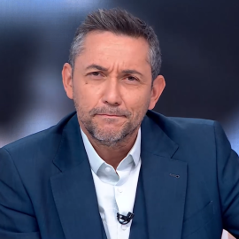 Captura de pantalla en la que aparece el periodista Javier Ruiz presentando su programa 'Mañaneros 360'.