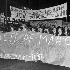 Manifestación en Barcelona con motivo del Día Internacional de la Mujer Trabajadora en 1980.